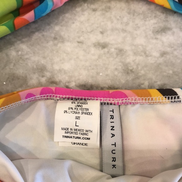 COPY - Superb condition Trina Turk bikini! - Picture 5 of 6